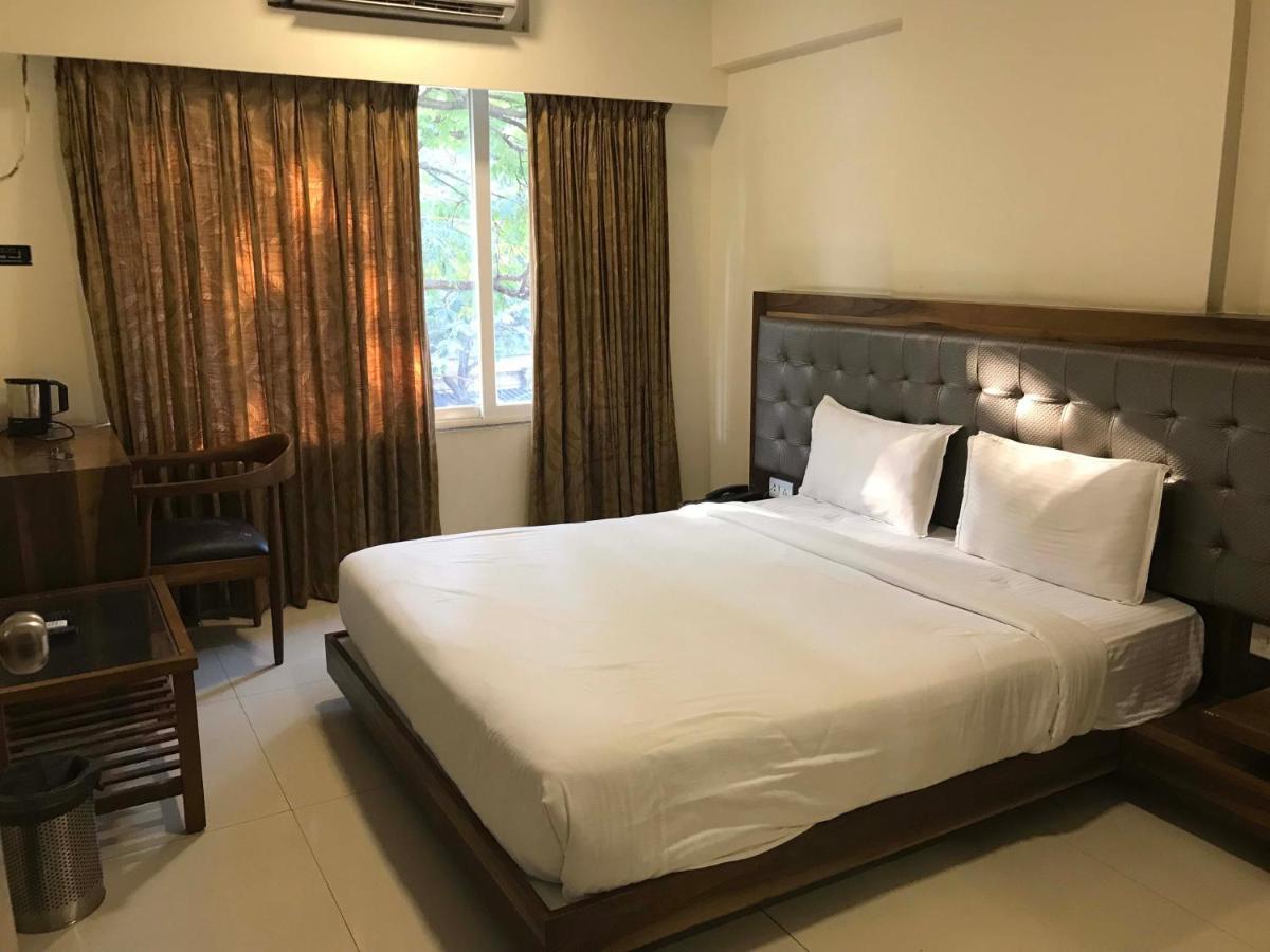 Hotel Powai Comfort Bombay Eksteriør billede